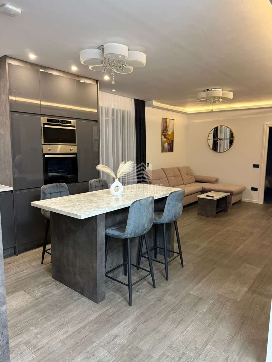 Zona Parc – Ap. 2 camere + terasa 50 mp