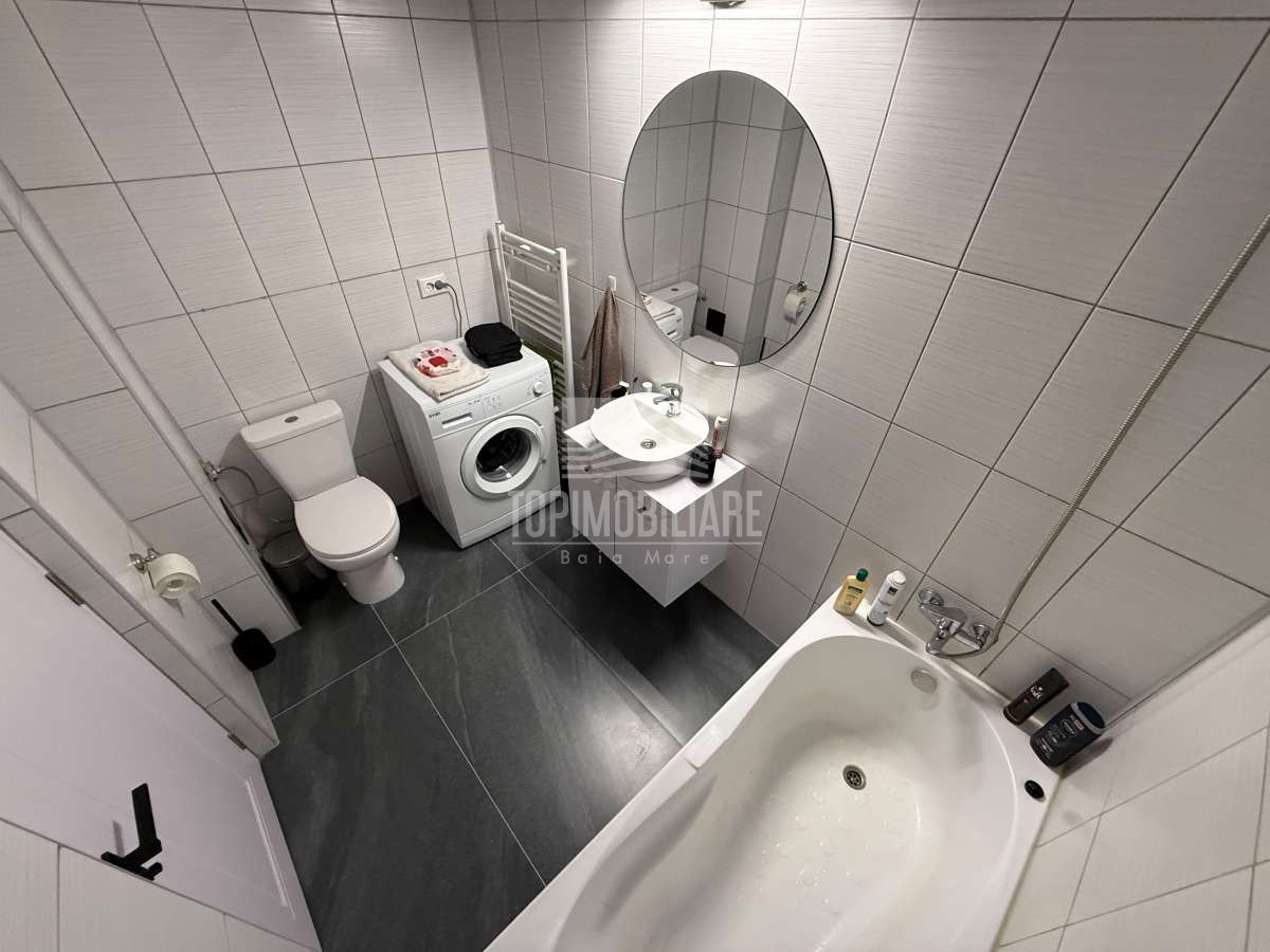 Str. Lupului – Ap. 2 camere, et. II, mobilat si utilat