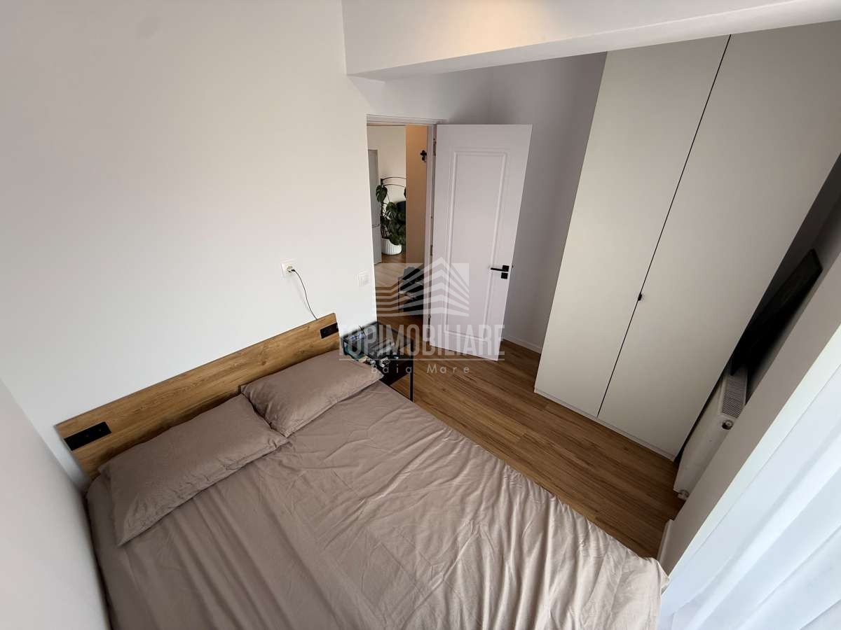Str. Lupului – Ap. 2 camere, et. II, mobilat si utilat