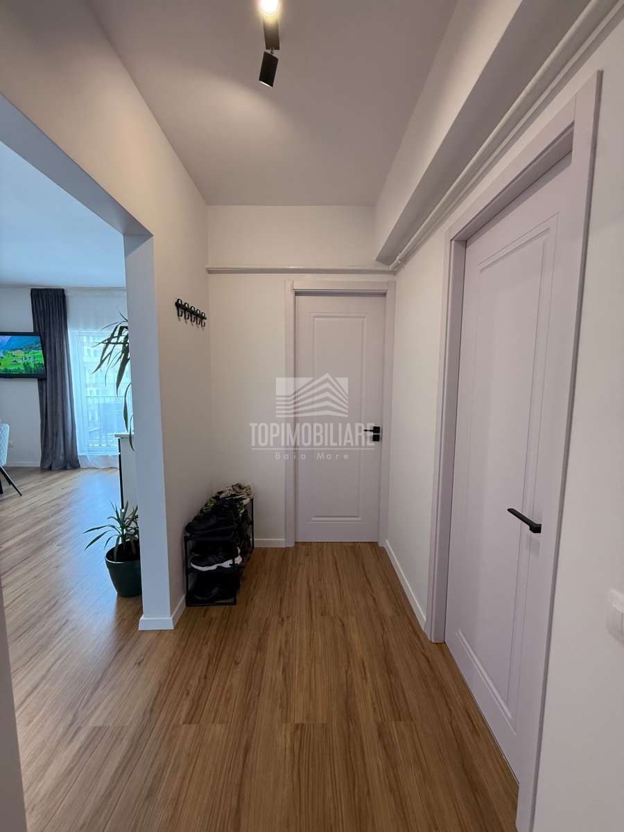 Str. Lupului – Ap. 2 camere, et. II, mobilat si utilat