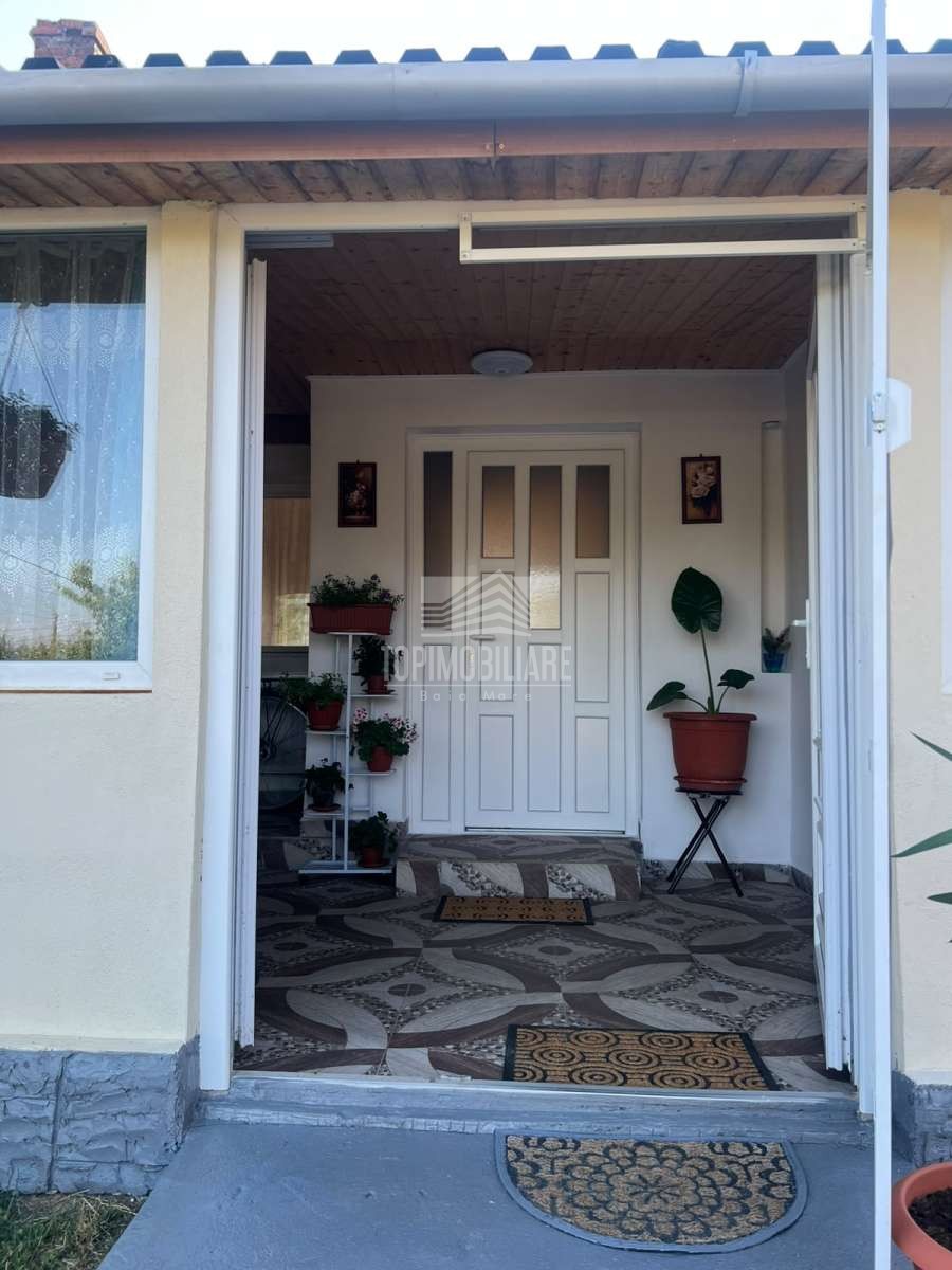 Seini – Casa + 5,59 ari de teren