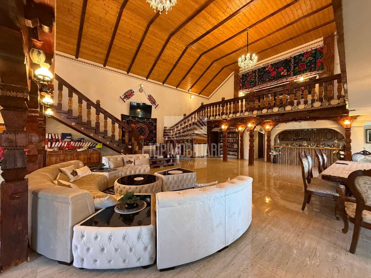 Tăuții de Sus – Spațiu comercial + Casă de locuit, 41,35 ari de teren