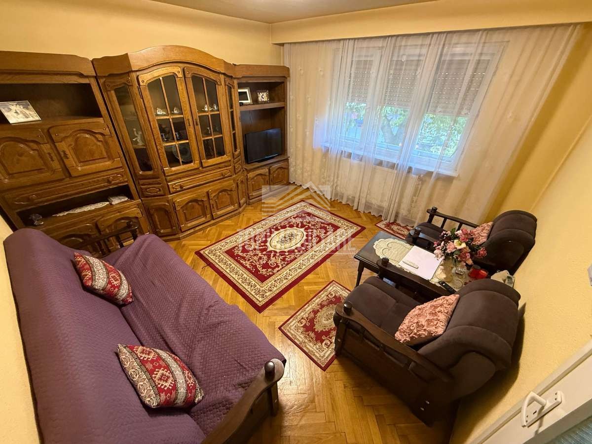 ULTRACENTRAL, Str. Florilor – Ap. 3 camere, et. I + beci